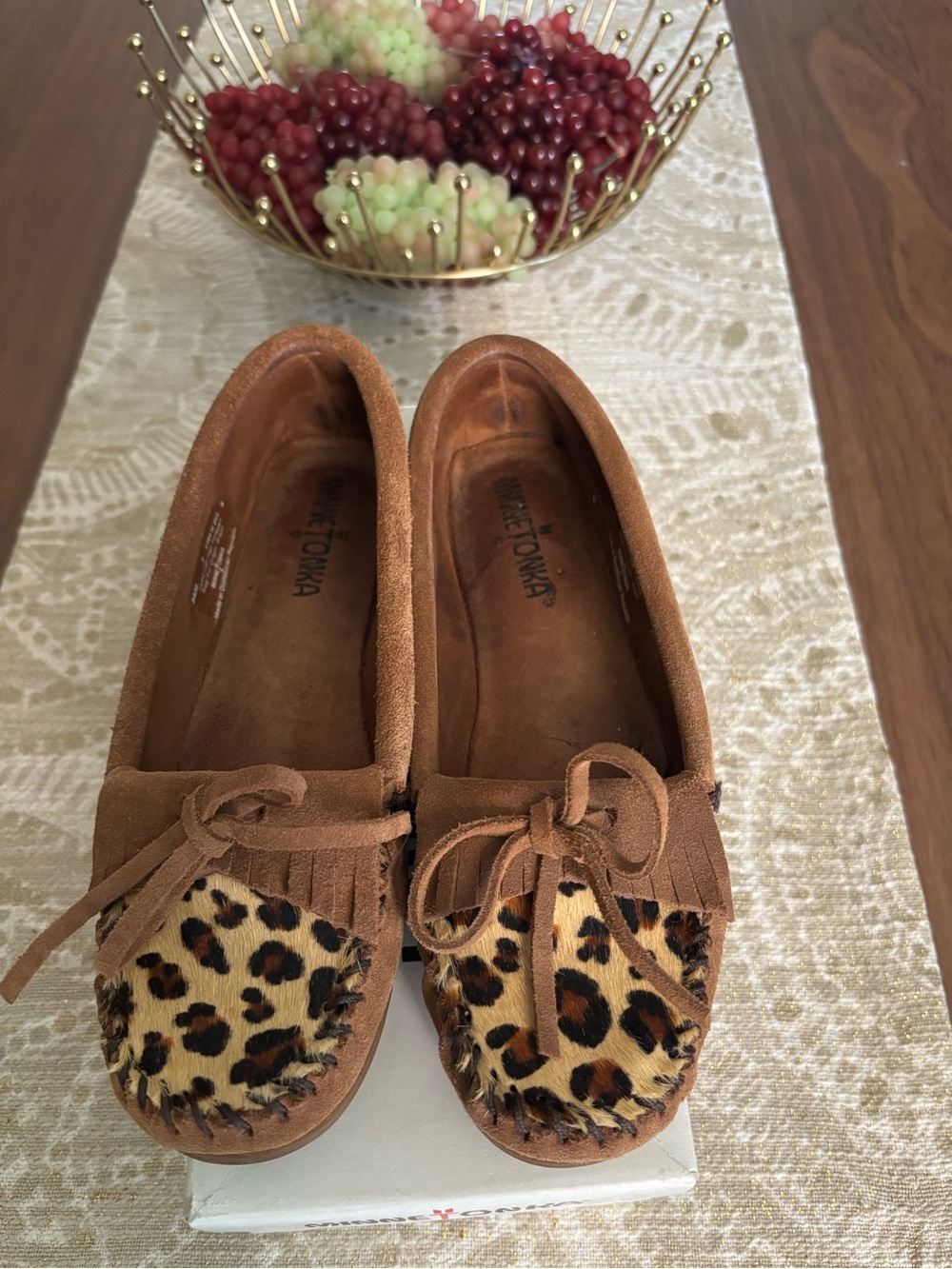Moccasins: please read size information